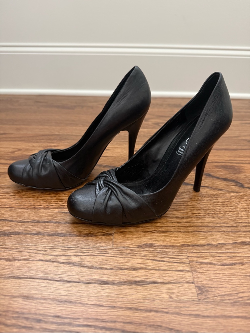 ALDO Classic Black Knot-Detail High Heels